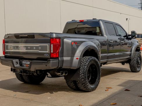 Used 2022 Ford F450 Limited w/ FX4 Off-Road Package AWD/4WD image 8