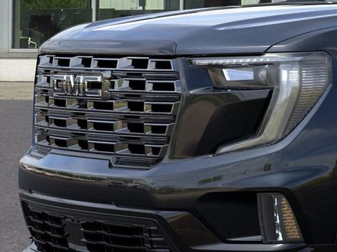 New 2026 GMC Acadia Denali Ultimate w/ LPO, Floor Liner Package image 13