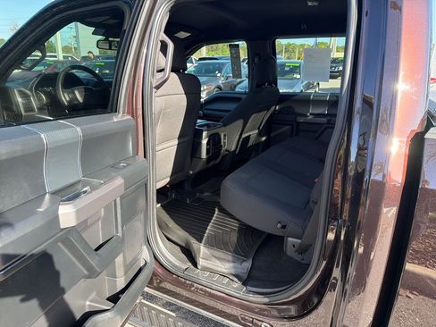Used 2019 Ford F150 XLT w/ Equipment Group 302A Luxury image 19