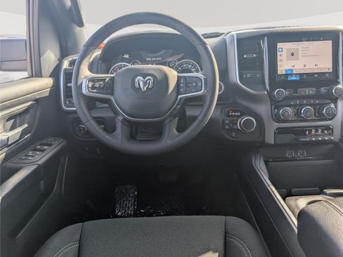 Used 2025 RAM 1500 Big Horn AWD/4WD image 16