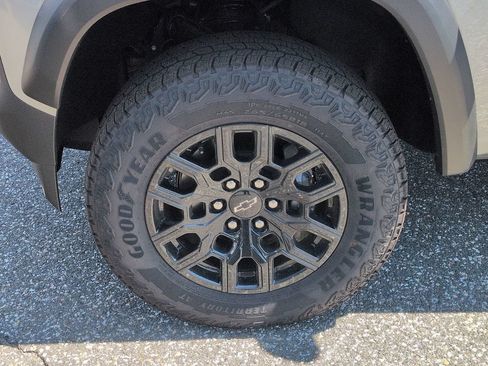 New 2026 Chevrolet Colorado Trail Boss AWD/4WD image 28