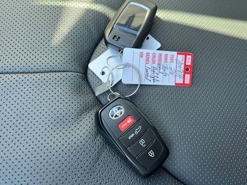 Used 2026 Toyota Grand Highlander Limited image 20