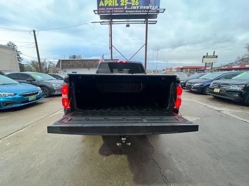 Used 2017 GMC Sierra 1500 SLE w/ SLE Value Package AWD/4WD image 7