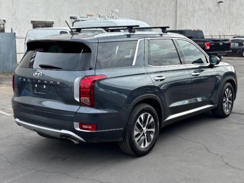 Used 2020 Hyundai Palisade SEL FWD image 3