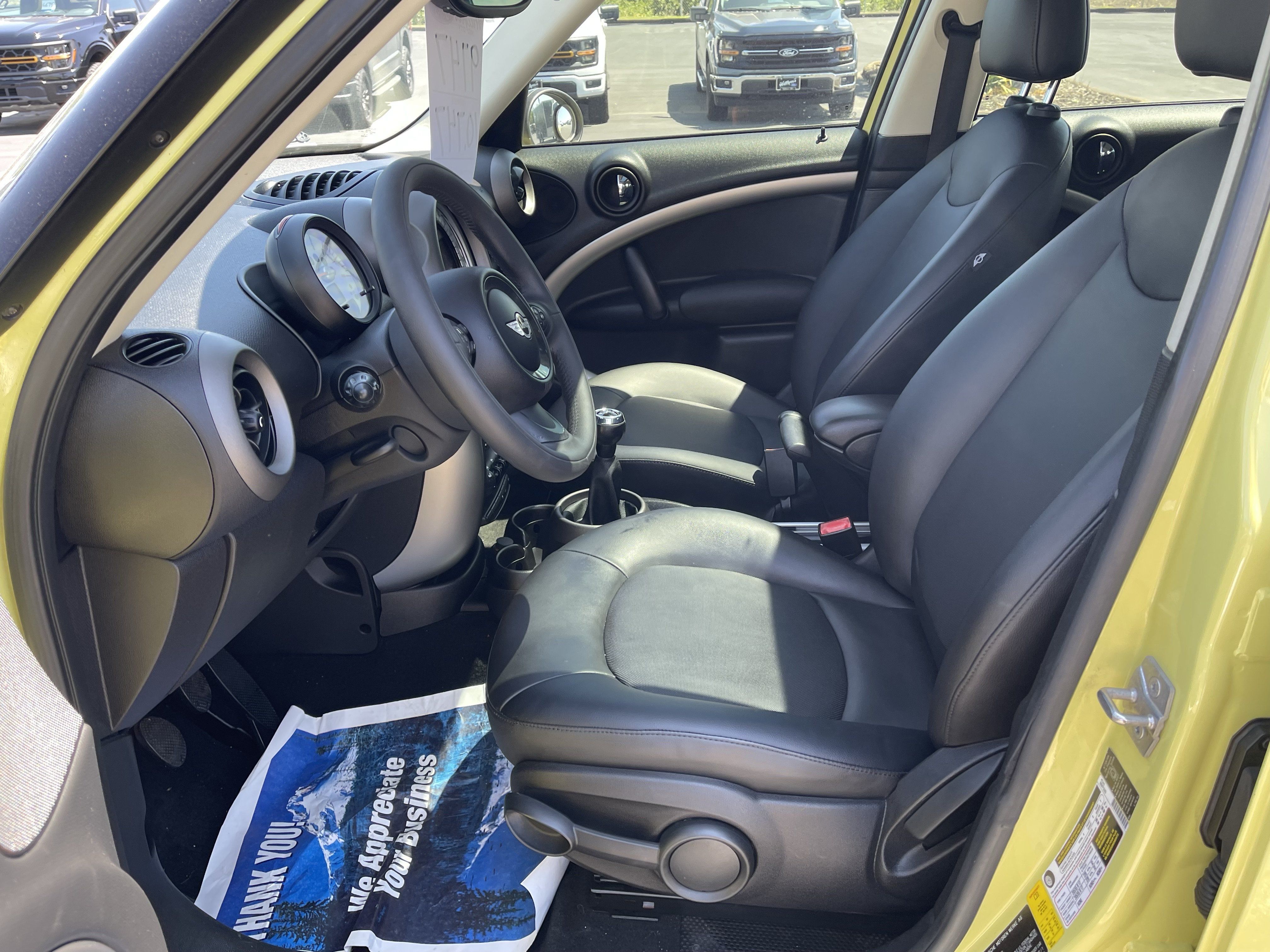 Used 2012 MINI Cooper Countryman FWD image 8