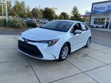 Used 2022 Toyota Corolla LE image 4