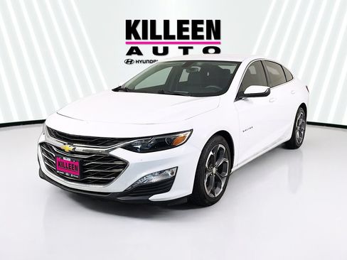 Used 2022 Chevrolet Malibu LT FWD image 3