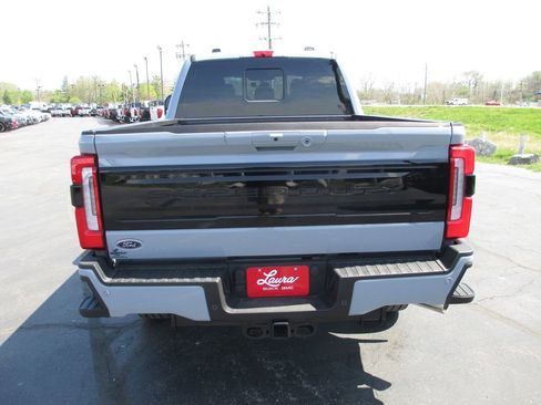 Used 2026 Ford F250 Platinum image 6