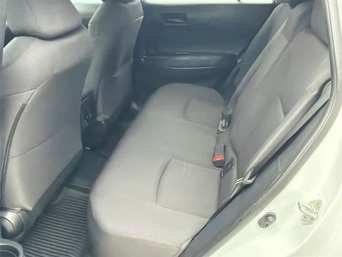 Used 2024 Toyota Corolla Cross LE image 17