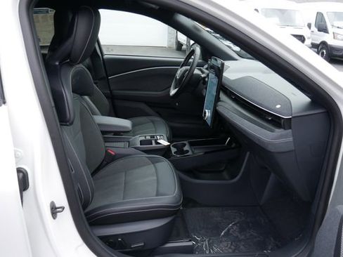 New 2026 Ford Mustang Mach-E GT AWD/4WD image 25