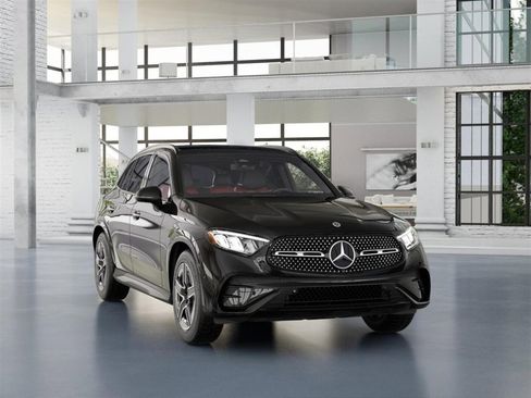 New 2026 Mercedes-Benz GLC 300 4MATIC image 9