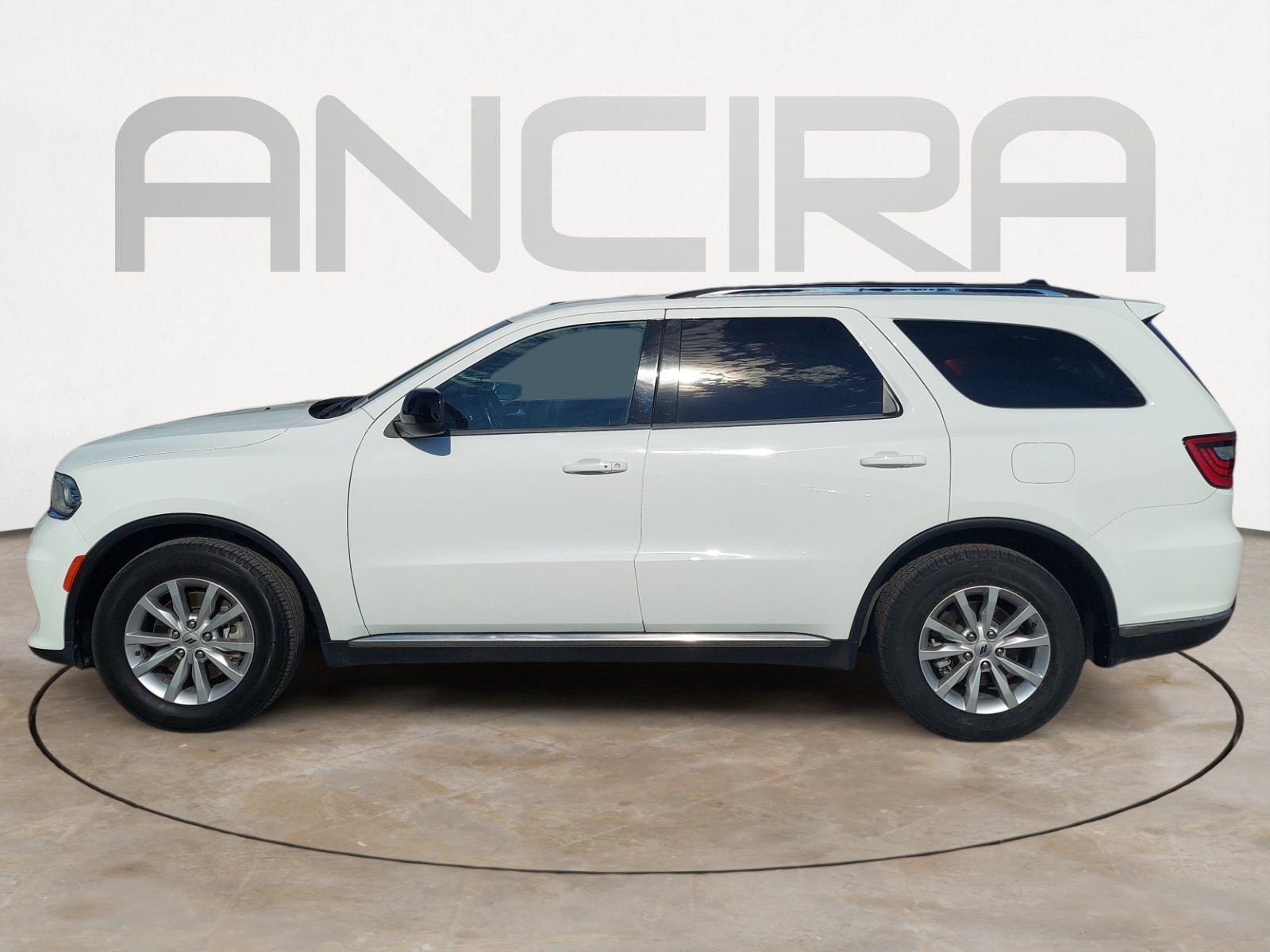 Used 2024 Dodge Durango SXT w/ 3rd Row Seating Group RWD image 7