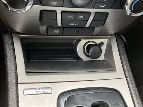 Used 2012 Ford Fusion SE FWD image 18
