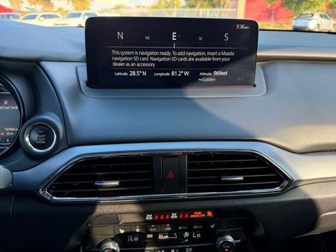 Used 2022 MAZDA CX-9 Touring image 16