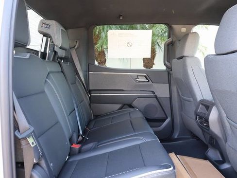 New 2026 GMC Sierra EV Elevation image 18