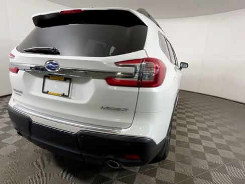 Used 2023 Subaru Ascent Premium w/ Convenience Package AWD/4WD image 5