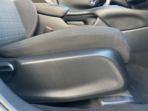 Certified 2024 Honda HR-V Sport image 29