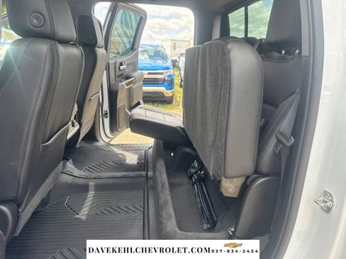 Used 2020 Chevrolet Silverado 1500 LT Trail Boss AWD/4WD image 28