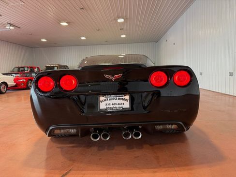 Used 2010 Chevrolet Corvette Z06 w/ Preferred Equipment Group RWD image 11