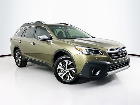 Used 2022 Subaru Outback Touring AWD/4WD image 1