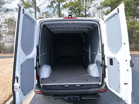 New 2026 Mercedes-Benz Sprinter 2500 image 25