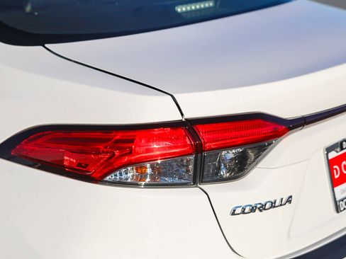 Certified 2020 Toyota Corolla XLE image 10