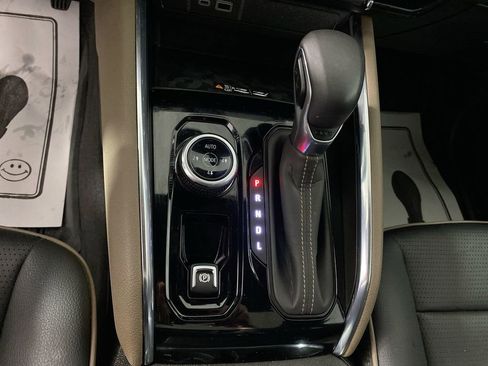 Certified 2023 GMC Canyon Denali AWD/4WD image 19