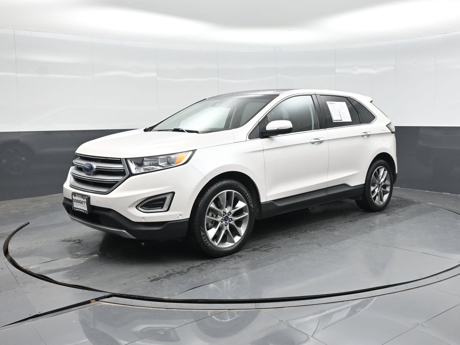 Certified 2018 Ford Edge Titanium w/ Equipment Group 302A FWD image 24