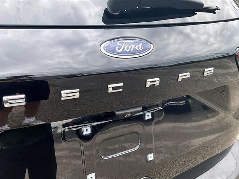 Used 2021 Ford Escape SEL FWD image 31