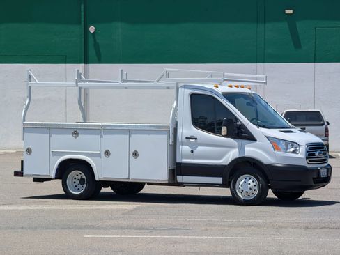 Used 2019 Ford Transit 350 138 DRW w/ Premium Package RWD image 1