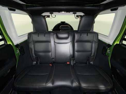 Used 2025 Jeep Wrangler Unlimited Sport AWD/4WD image 23