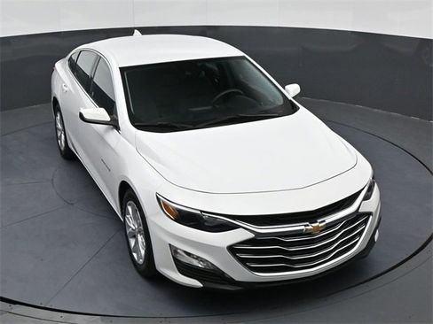Used 2024 Chevrolet Malibu LT image 18
