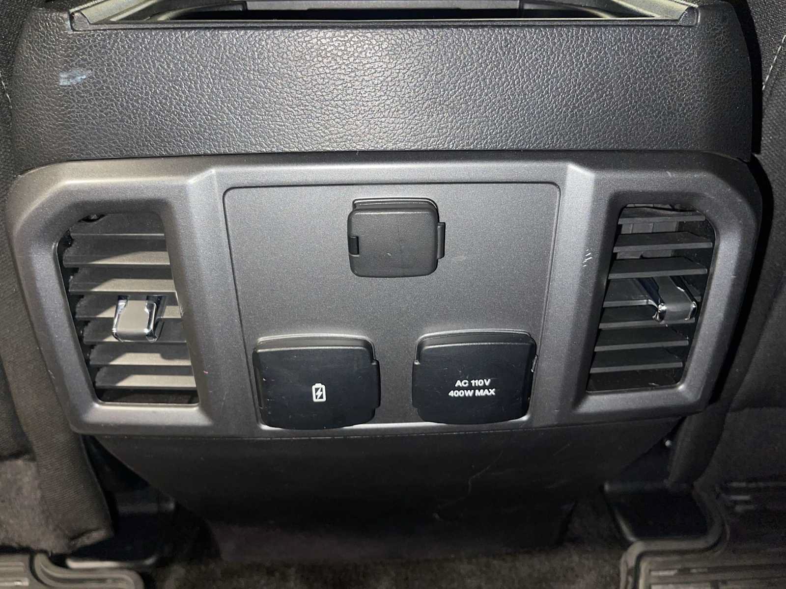 Used 2018 Ford F150 XLT w/ Equipment Group 302A Luxury AWD/4WD image 24