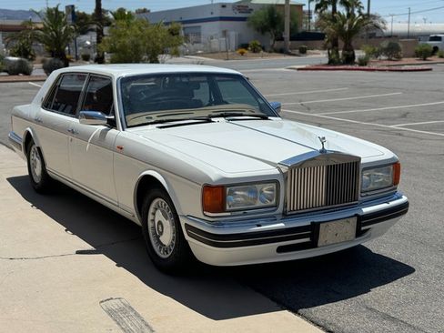 Used 1996 Rolls-Royce Silver Spur image 6