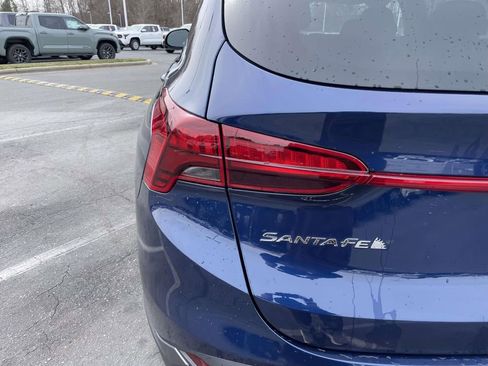 Used 2023 Hyundai Santa Fe SE image 19
