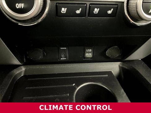 Used 2015 Toyota Tundra Platinum AWD/4WD image 17