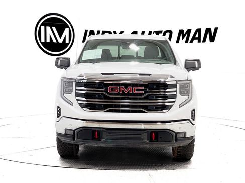 Used 2023 GMC Sierra 1500 AT4 w/ Technology Package image 9