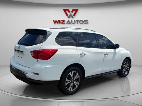 Used 2017 Nissan Pathfinder S FWD image 5