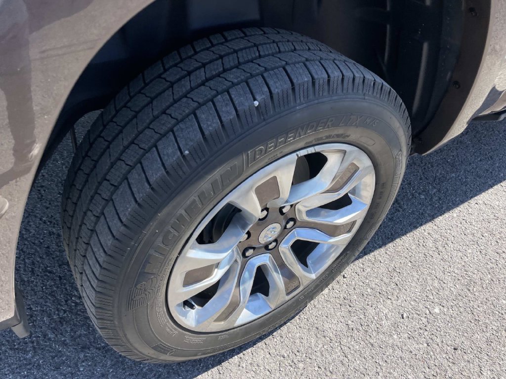 Used 2019 RAM 1500 Limited AWD/4WD image 21