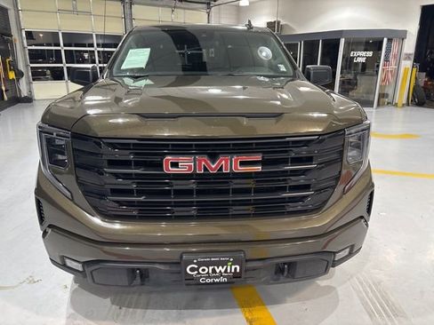 Used 2023 GMC Sierra 1500 Elevation w/ X31 Off-Road Package image 3