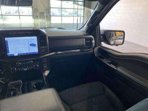 Used 2022 Ford F150 XLT w/ Equipment Group 302A High AWD/4WD image 3
