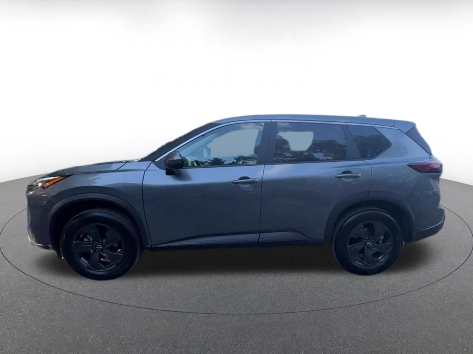Used 2026 Nissan Rogue SV AWD/4WD image 8