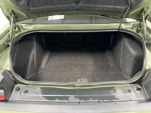 Used 2019 Dodge Challenger R/T RWD image 24