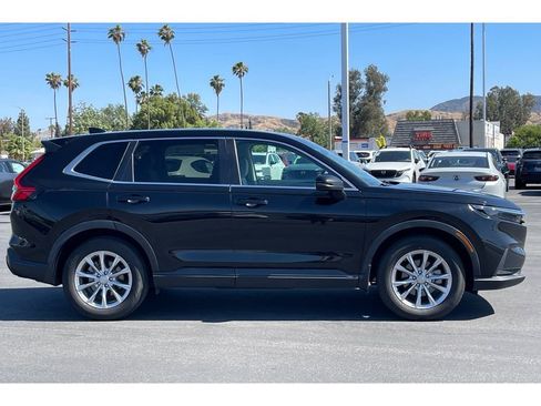 Used 2023 Honda CR-V EX image 7