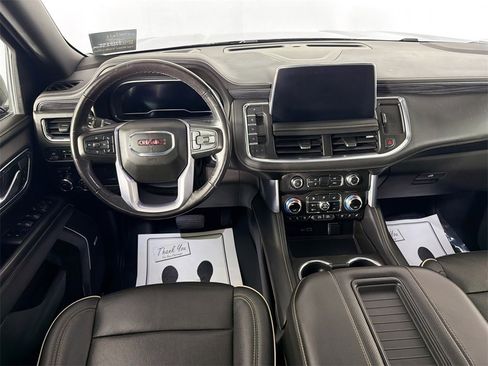 Used 2022 GMC Yukon XL SLT image 21