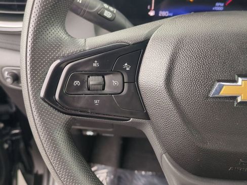 Used 2025 Chevrolet TrailBlazer LT FWD image 12