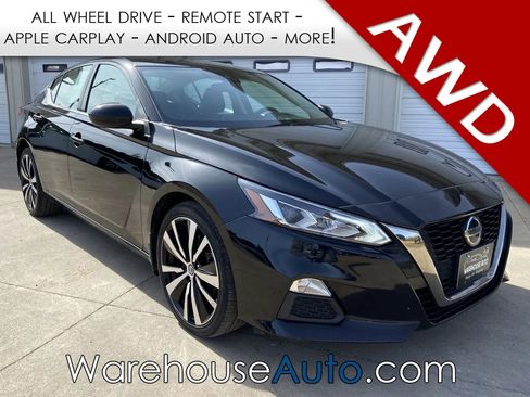Used 2022 Nissan Altima 2.5 SR image 1