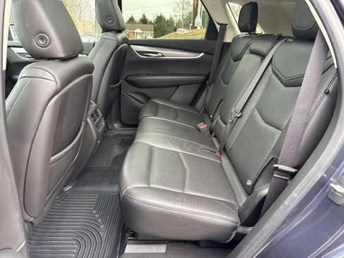 Used 2019 Cadillac XT5 Luxury image 28