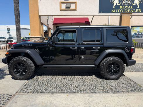 Used 2020 Jeep Wrangler Unlimited Sport AWD/4WD image 8