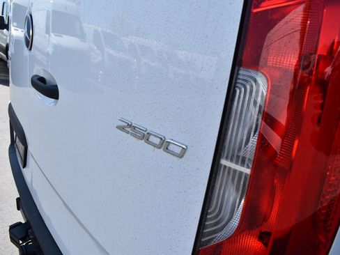 New 2025 Mercedes-Benz Sprinter 2500 image 12